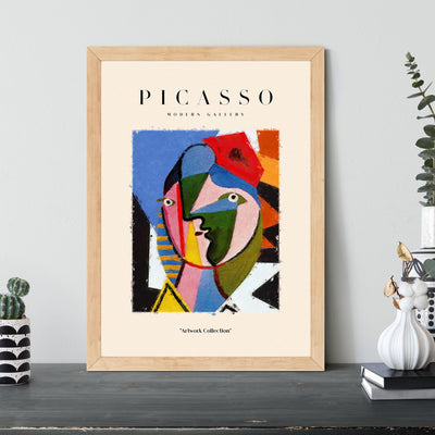 Pablo Picasso - Visage de Femme sur Fond Raye - 1934