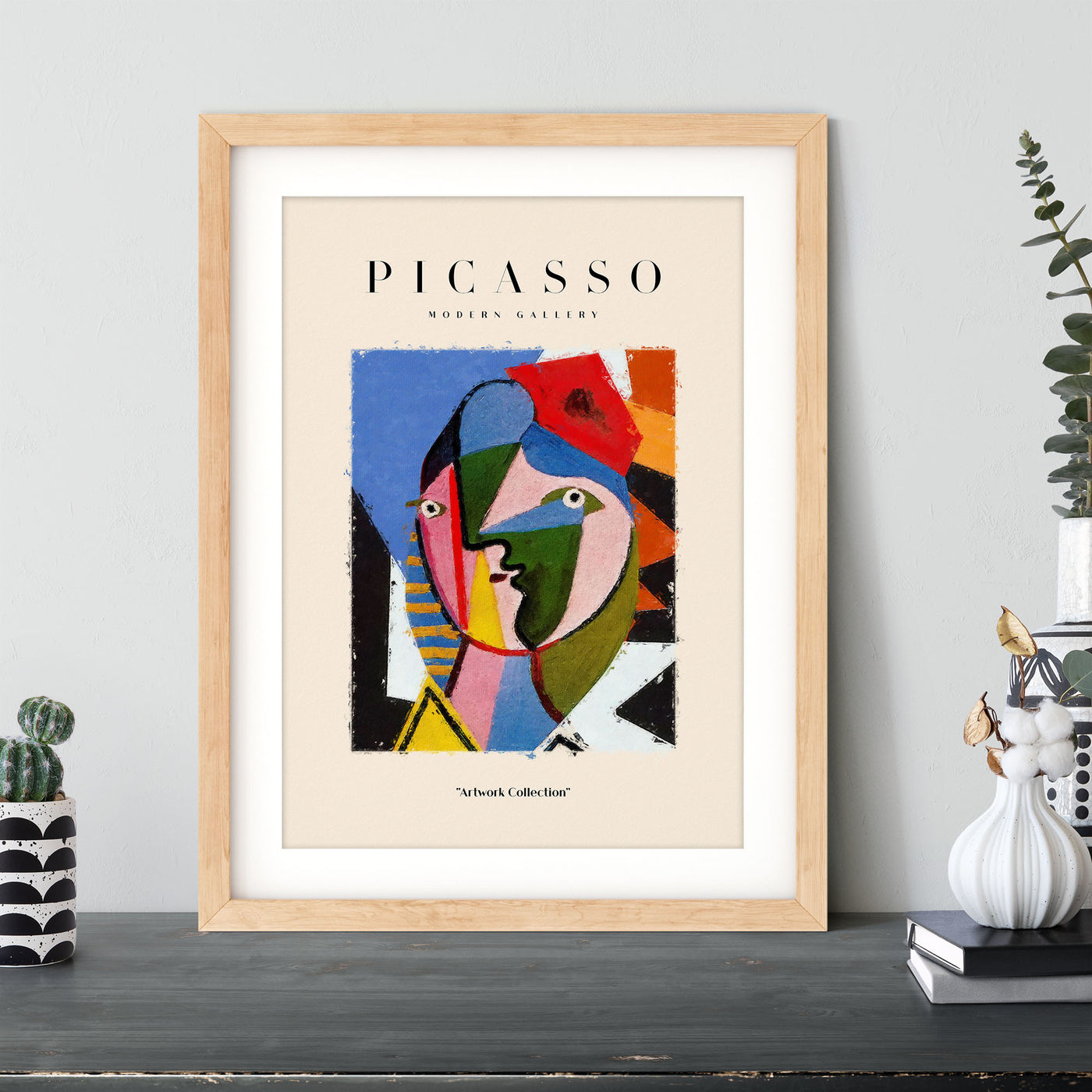Pablo Picasso - Visage de Femme sur Fond Raye - 1934